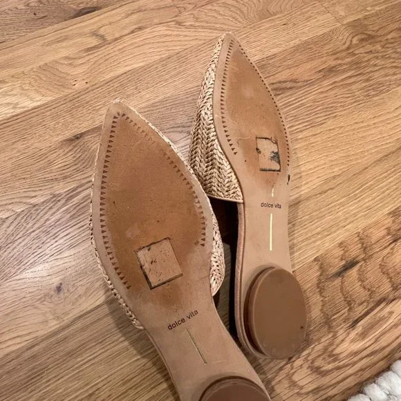 Good Condition, Dolce Vita Ezra Mule, Size 8.5 - Picture 4 of 7